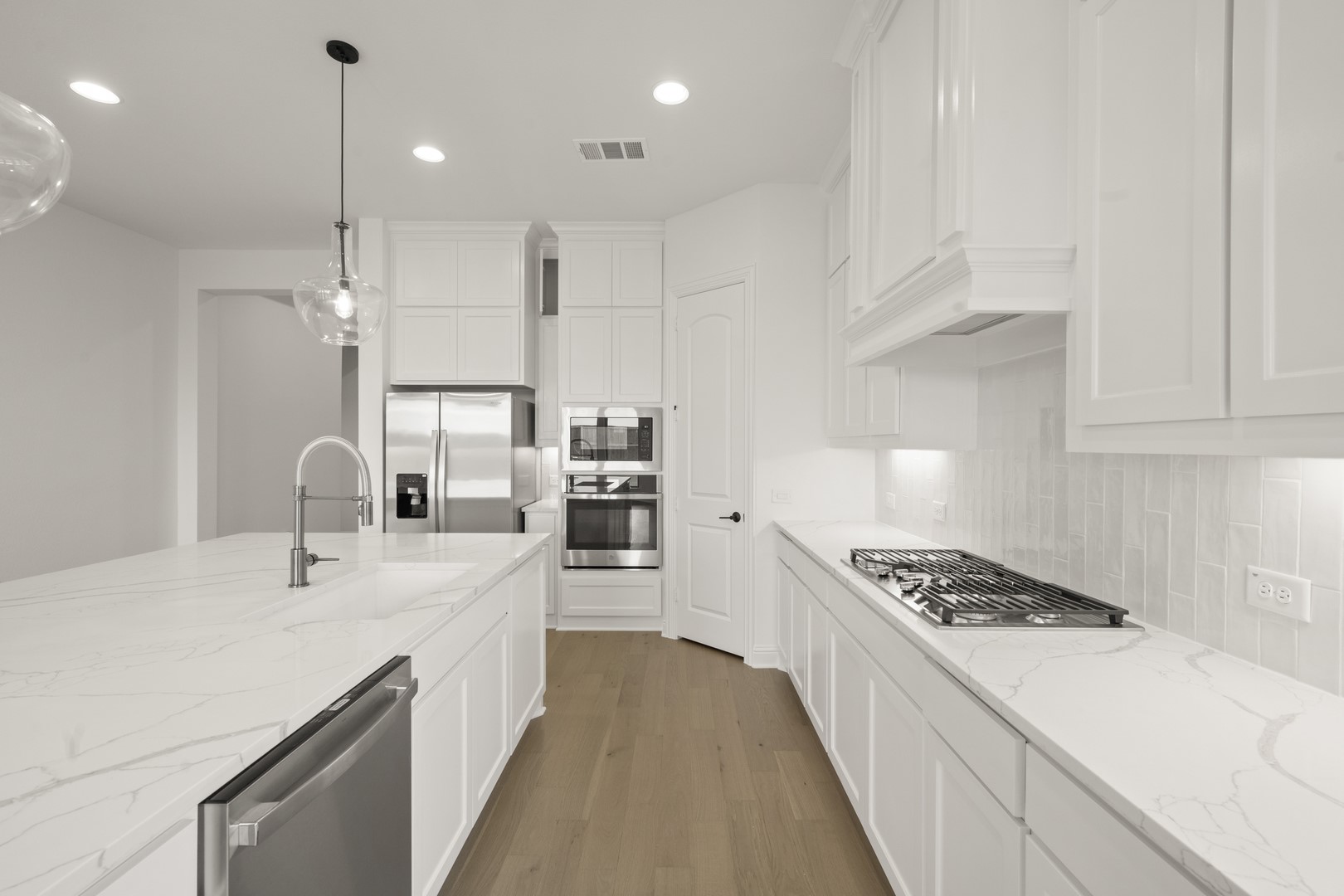 1845 Rough Ridge Trail Midlothian TX 76065