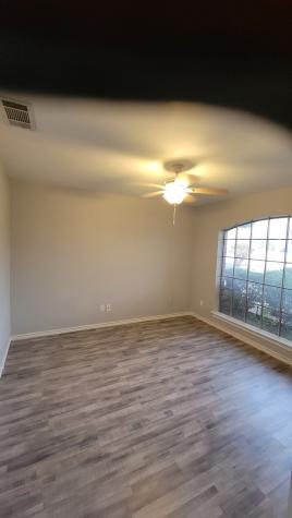 1333 Thunderbrook Drive Desoto TX 75115
