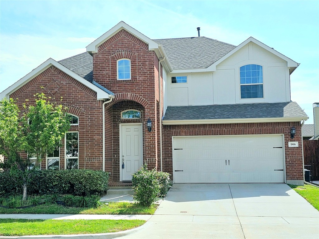 906 Bainbridge Lane Garland TX 75040