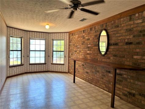 476 Lcr 759 Groesbeck TX 76642