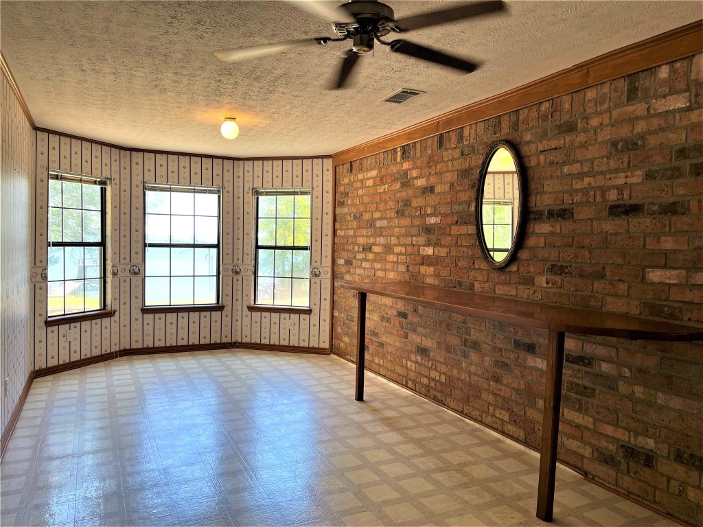 476 Lcr 759 Groesbeck TX 76642