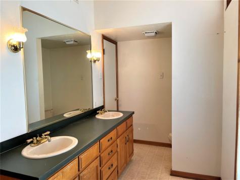 476 Lcr 759 Groesbeck TX 76642