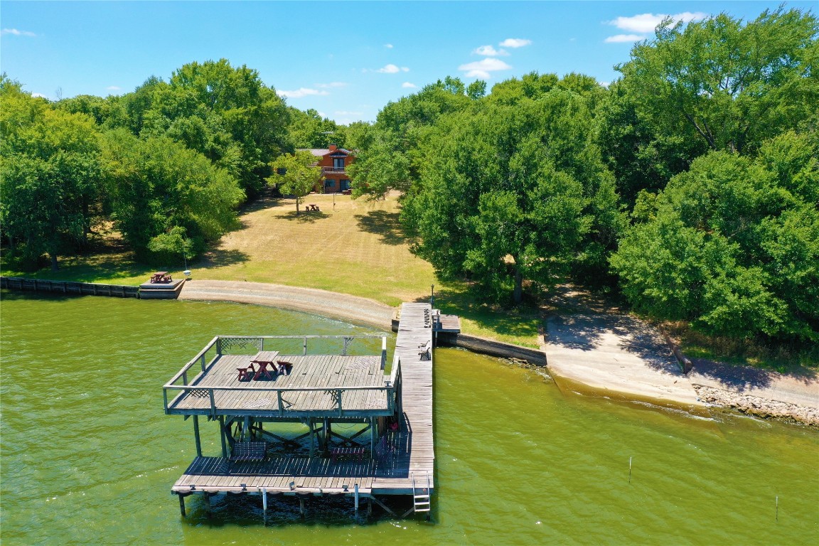 476 Lcr 759 Groesbeck TX 76642