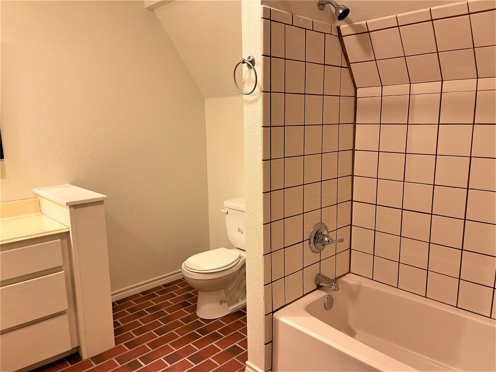476 Lcr 759 Groesbeck TX 76642