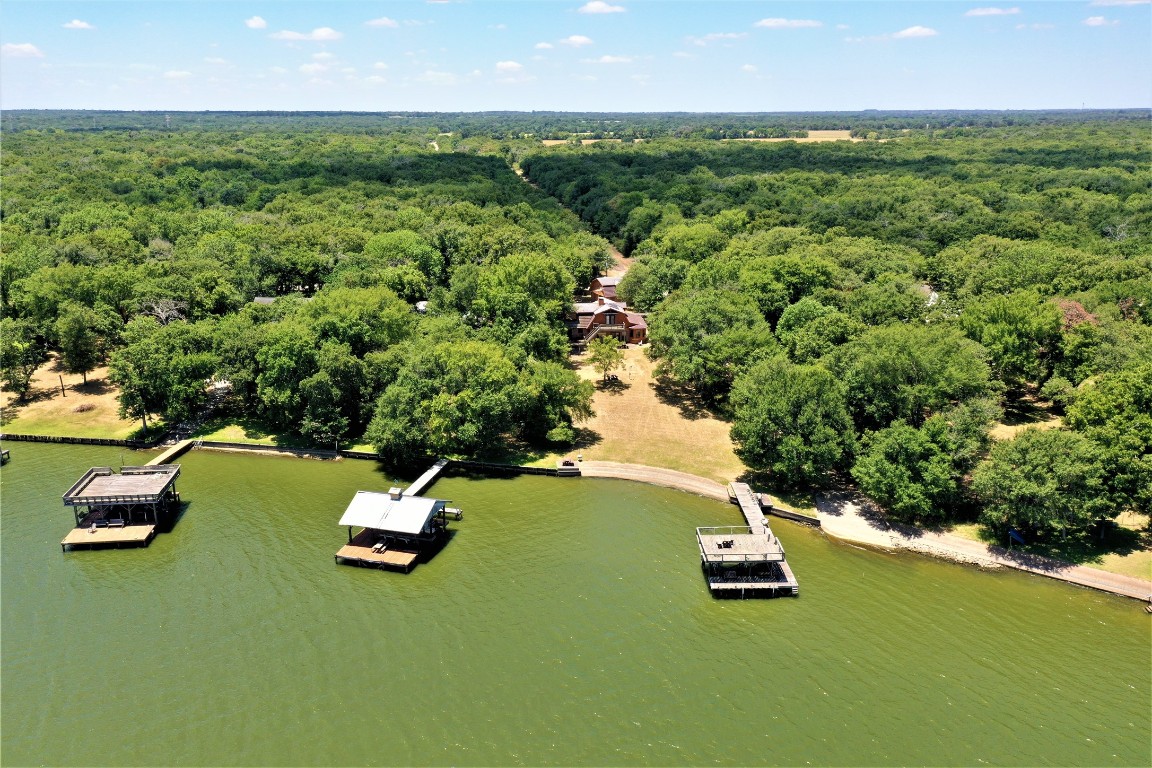 476 Lcr 759 Groesbeck TX 76642
