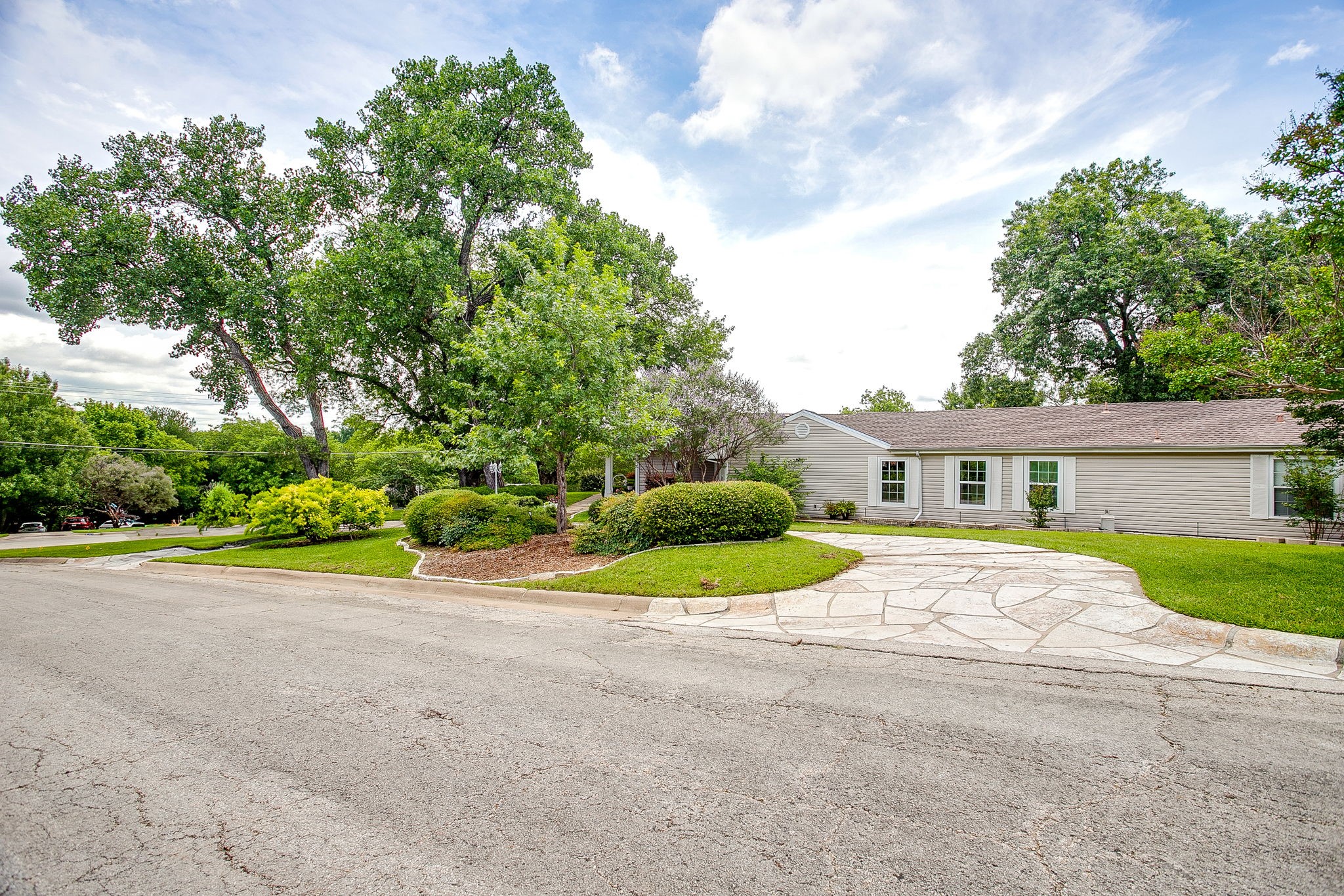 3476 Wellington Road Fort Worth TX 76116