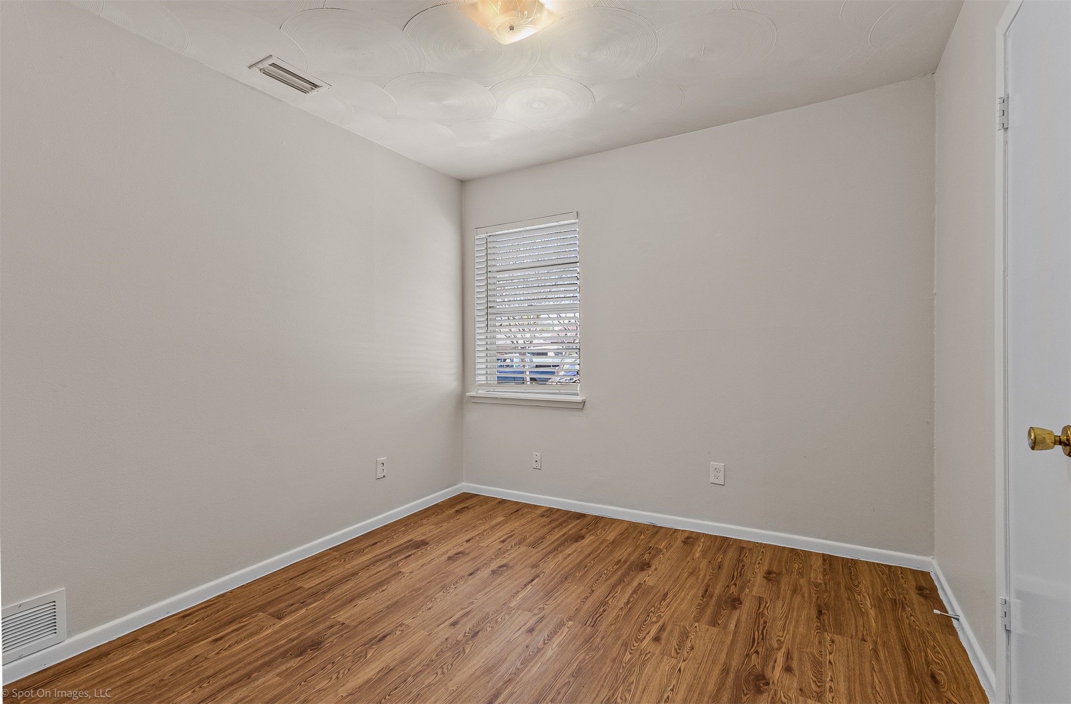 2525 Belhaven Drive Mesquite TX 75150