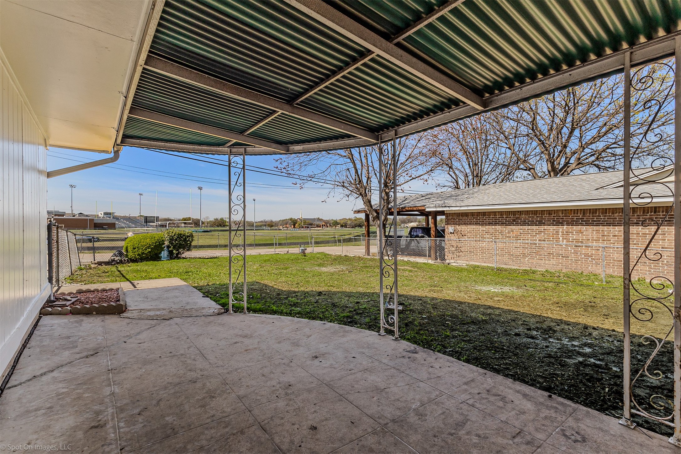 2525 Belhaven Drive Mesquite TX 75150