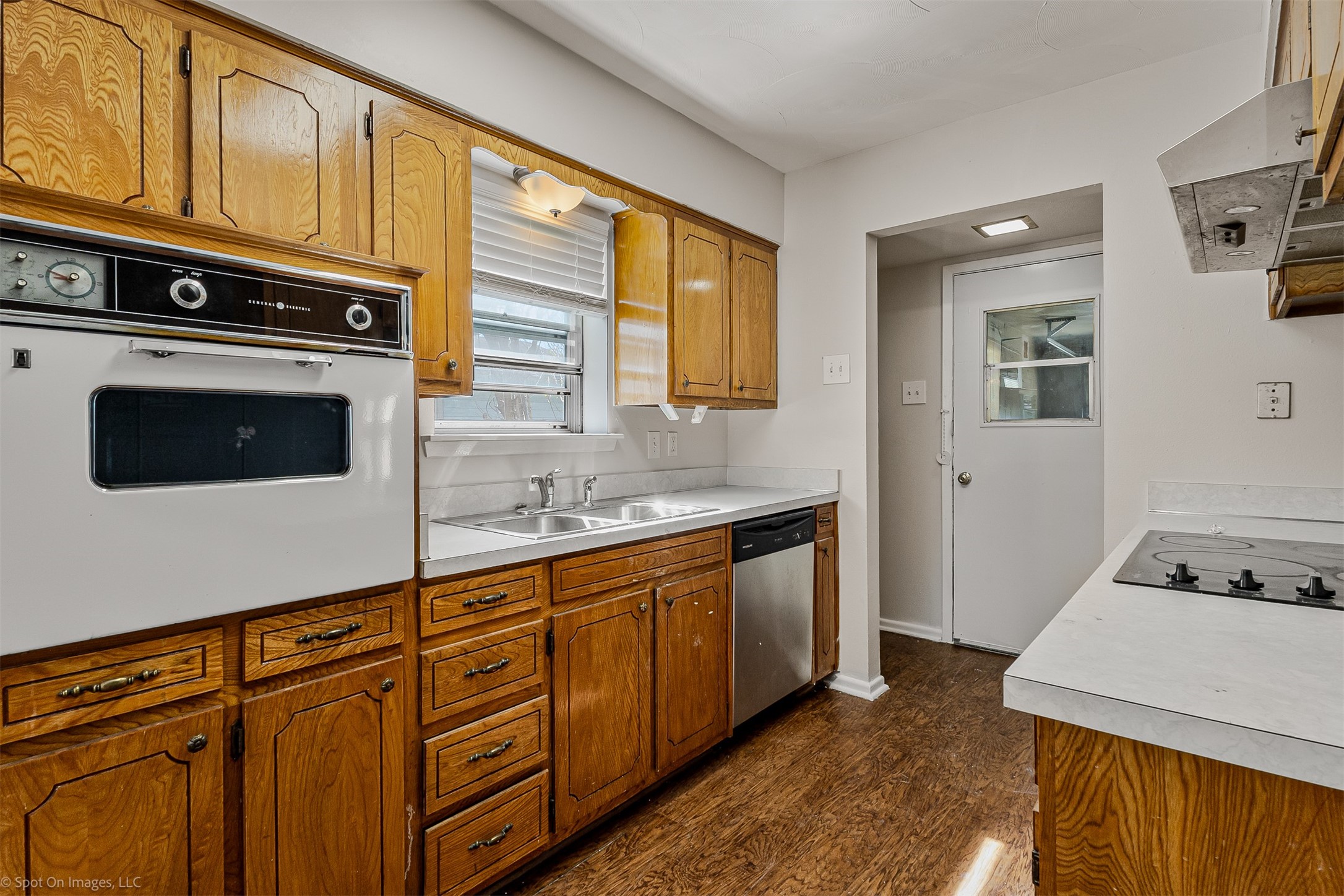 2525 Belhaven Drive Mesquite TX 75150