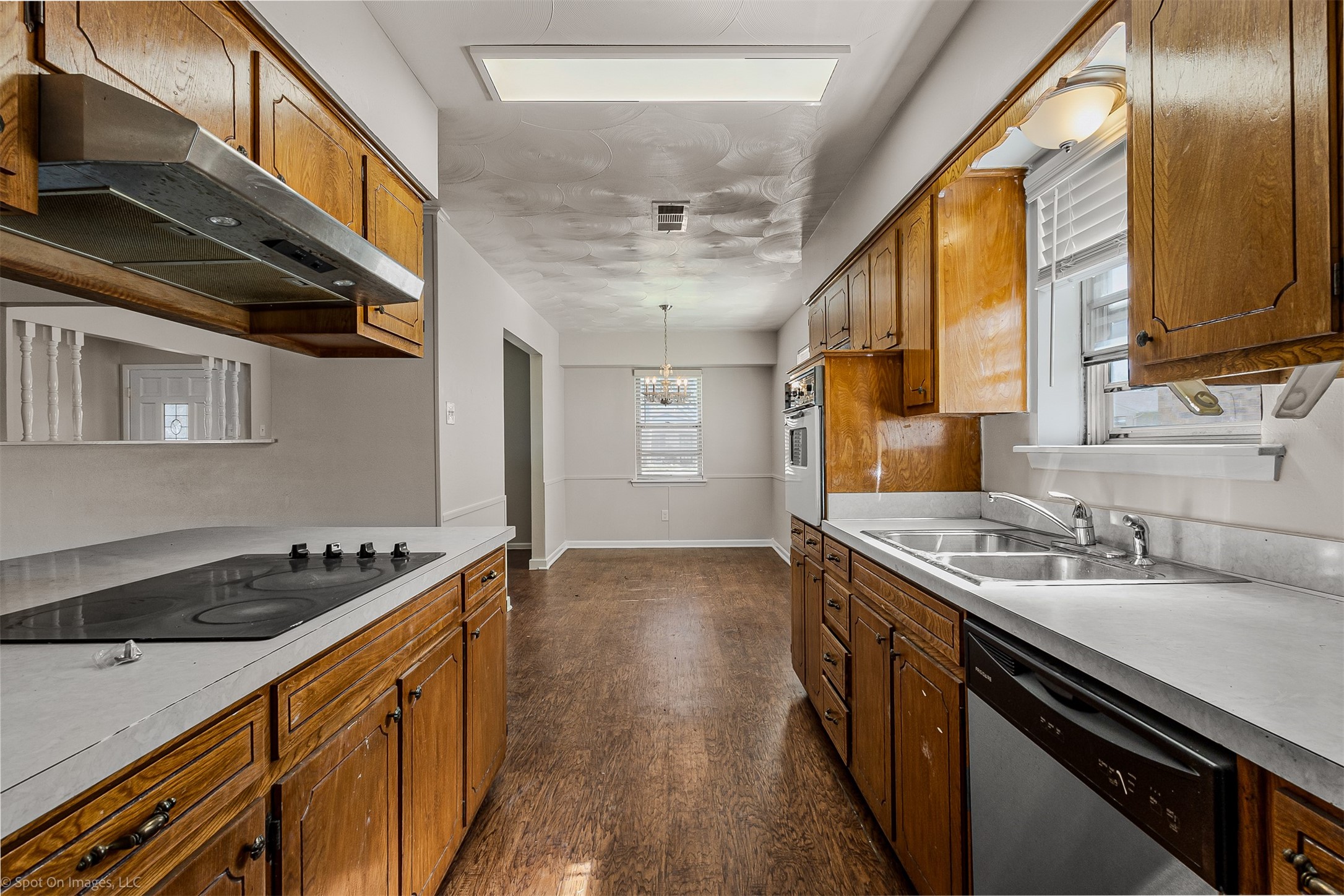 2525 Belhaven Drive Mesquite TX 75150