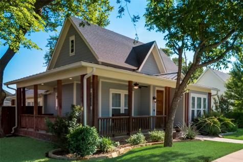 411 E Avenue F Midlothian TX 76065
