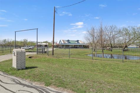 1556 John Wayne Road Kaufman TX 75142