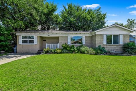 206 S Hatcher Street Lewisville TX 75057
