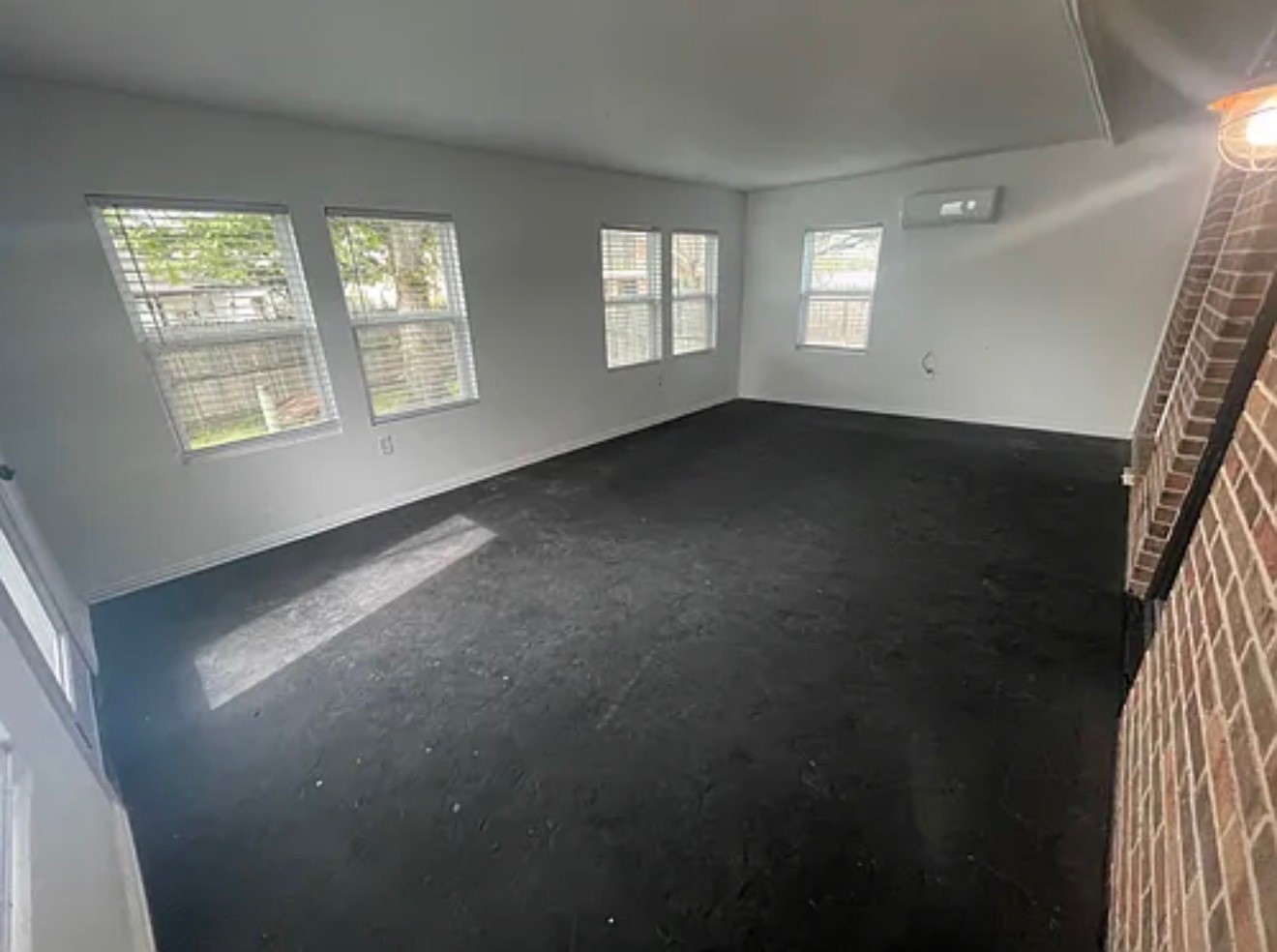 261 Timberlake Drive Azle TX 76020