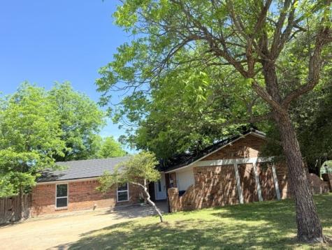 261 Timberlake Drive Azle TX 76020
