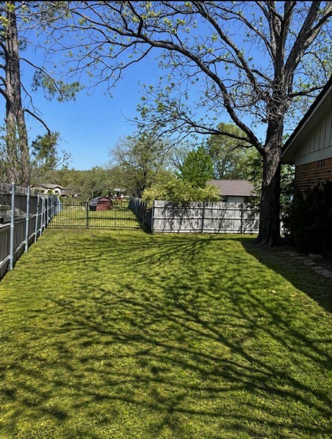 261 Timberlake Drive Azle TX 76020