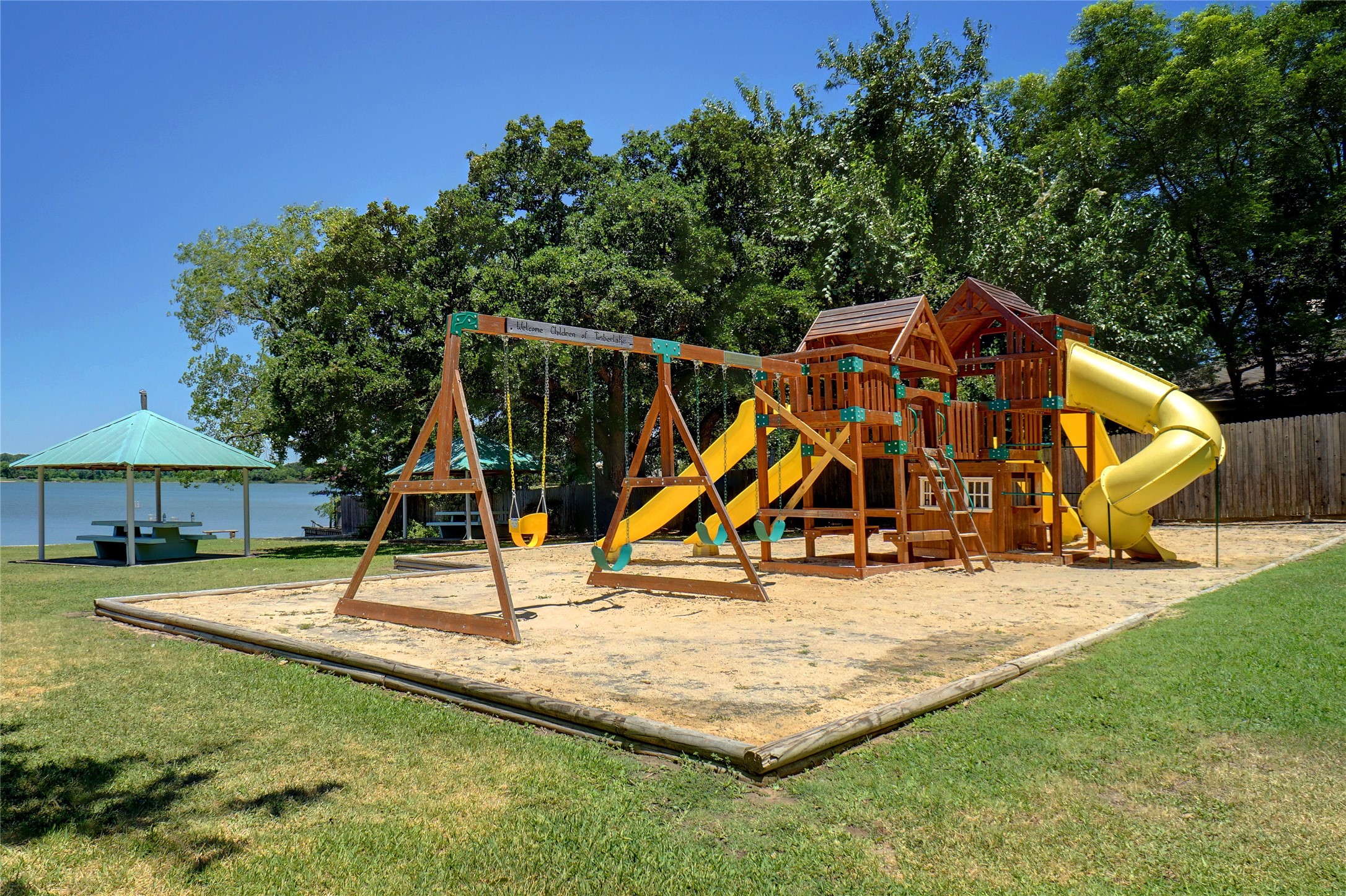 261 Timberlake Drive Azle TX 76020