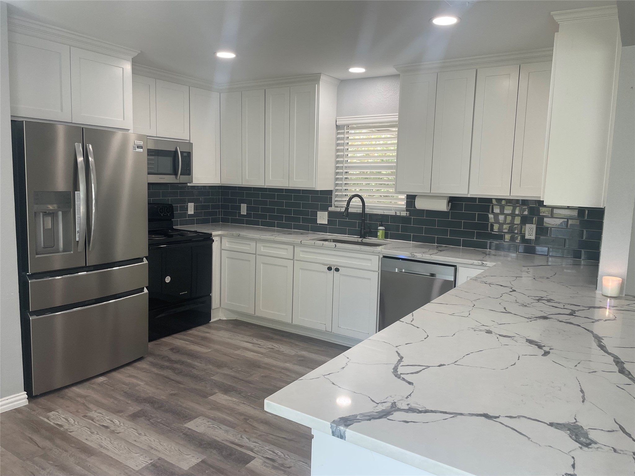 261 Timberlake Drive Azle TX 76020