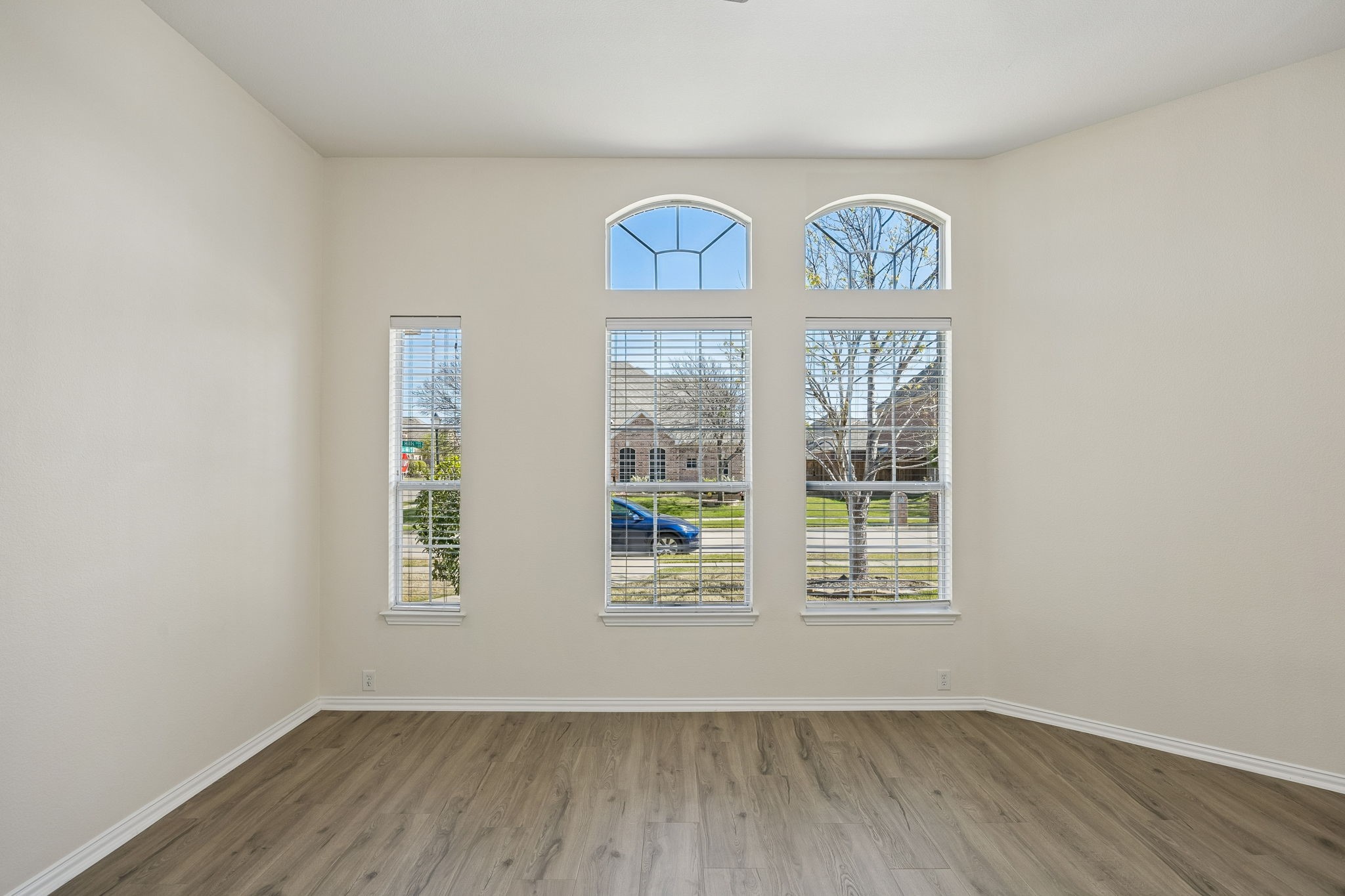 5193 Rolling Hills Drive Frisco TX 75036