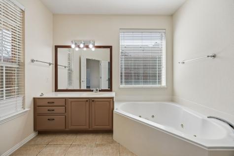 5193 Rolling Hills Drive Frisco TX 75036