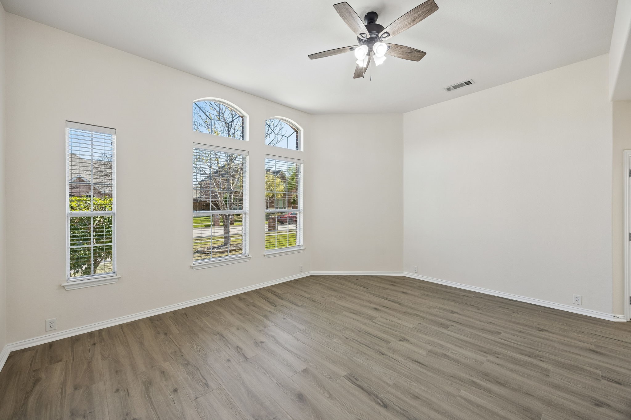 5193 Rolling Hills Drive Frisco TX 75036