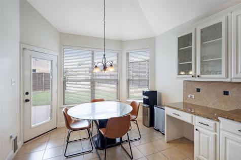 3001 Knightsbridge Lane Garland TX 75043