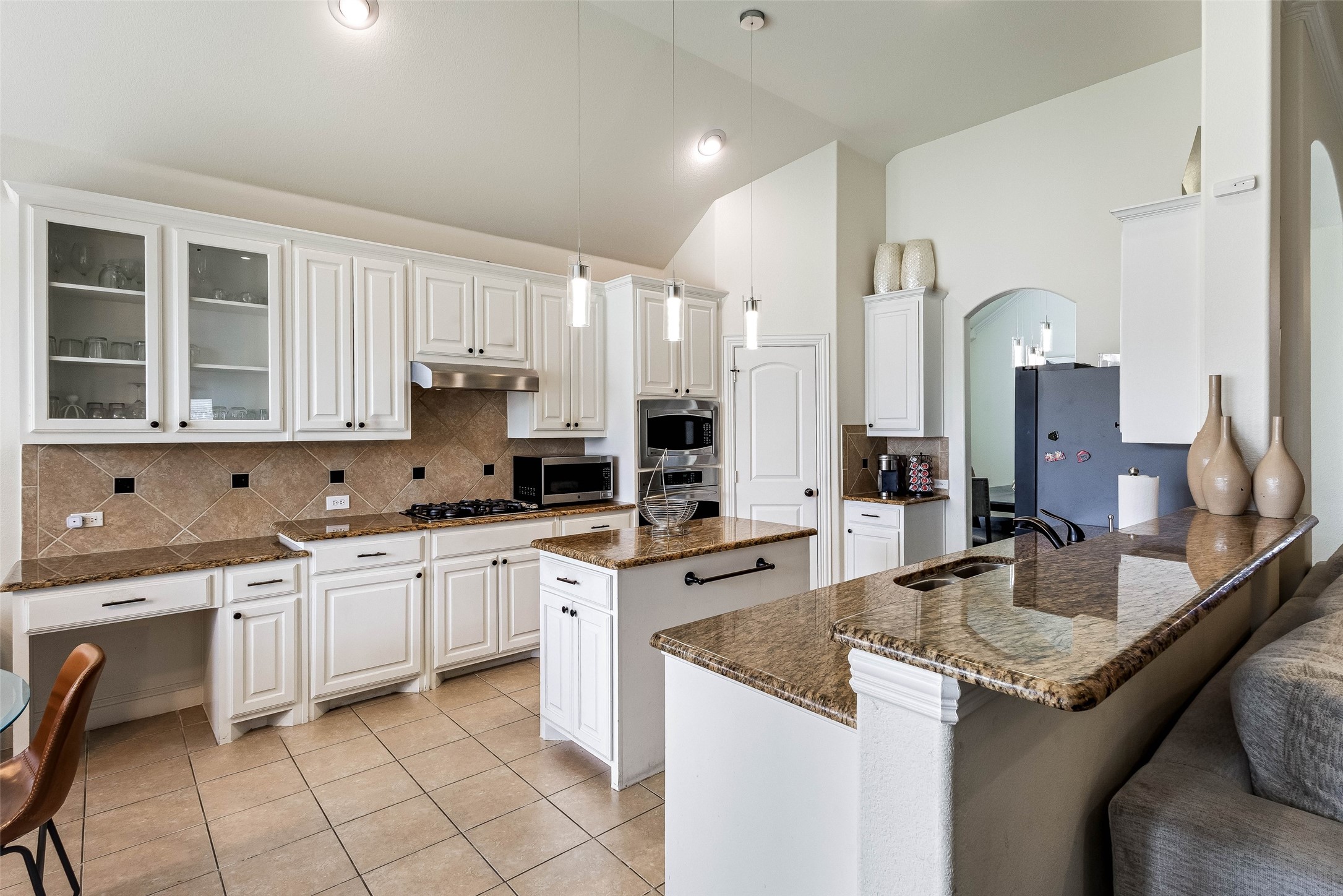 3001 Knightsbridge Lane Garland TX 75043