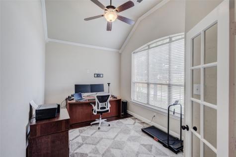 3001 Knightsbridge Lane Garland TX 75043
