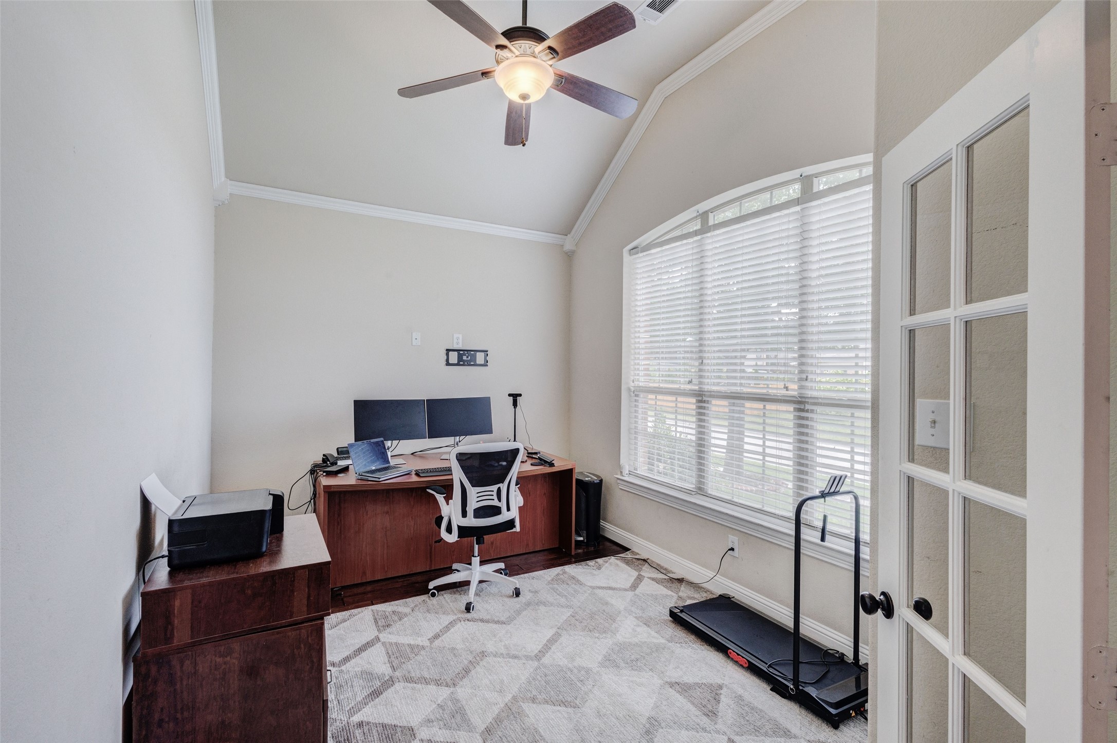 3001 Knightsbridge Lane Garland TX 75043