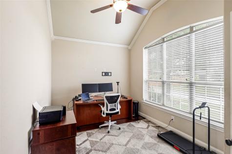 3001 Knightsbridge Lane Garland TX 75043