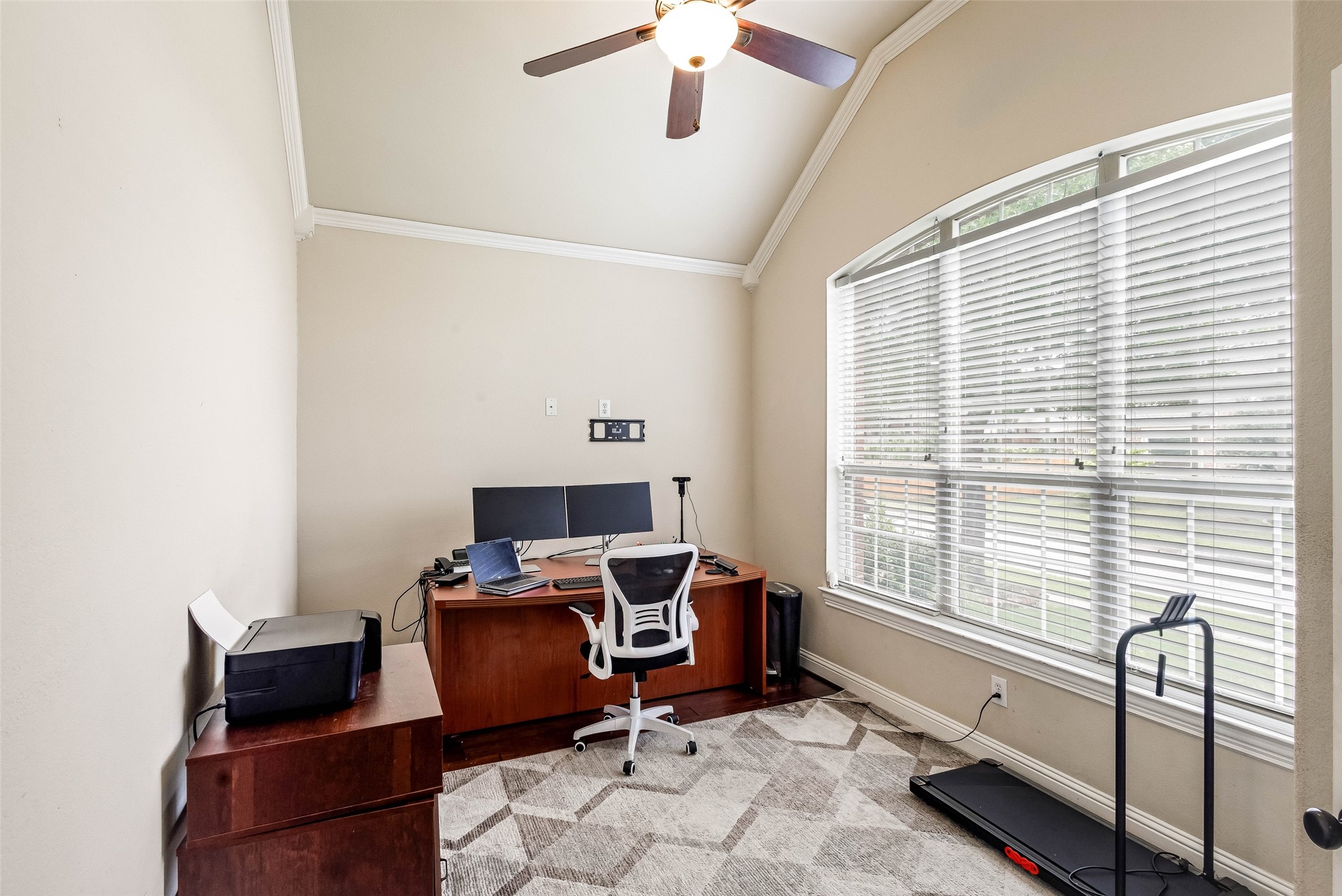 3001 Knightsbridge Lane Garland TX 75043