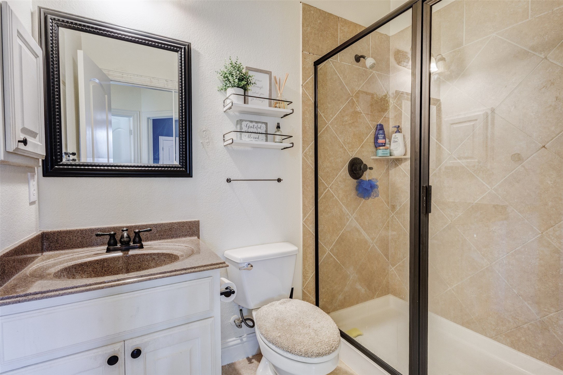 3001 Knightsbridge Lane Garland TX 75043