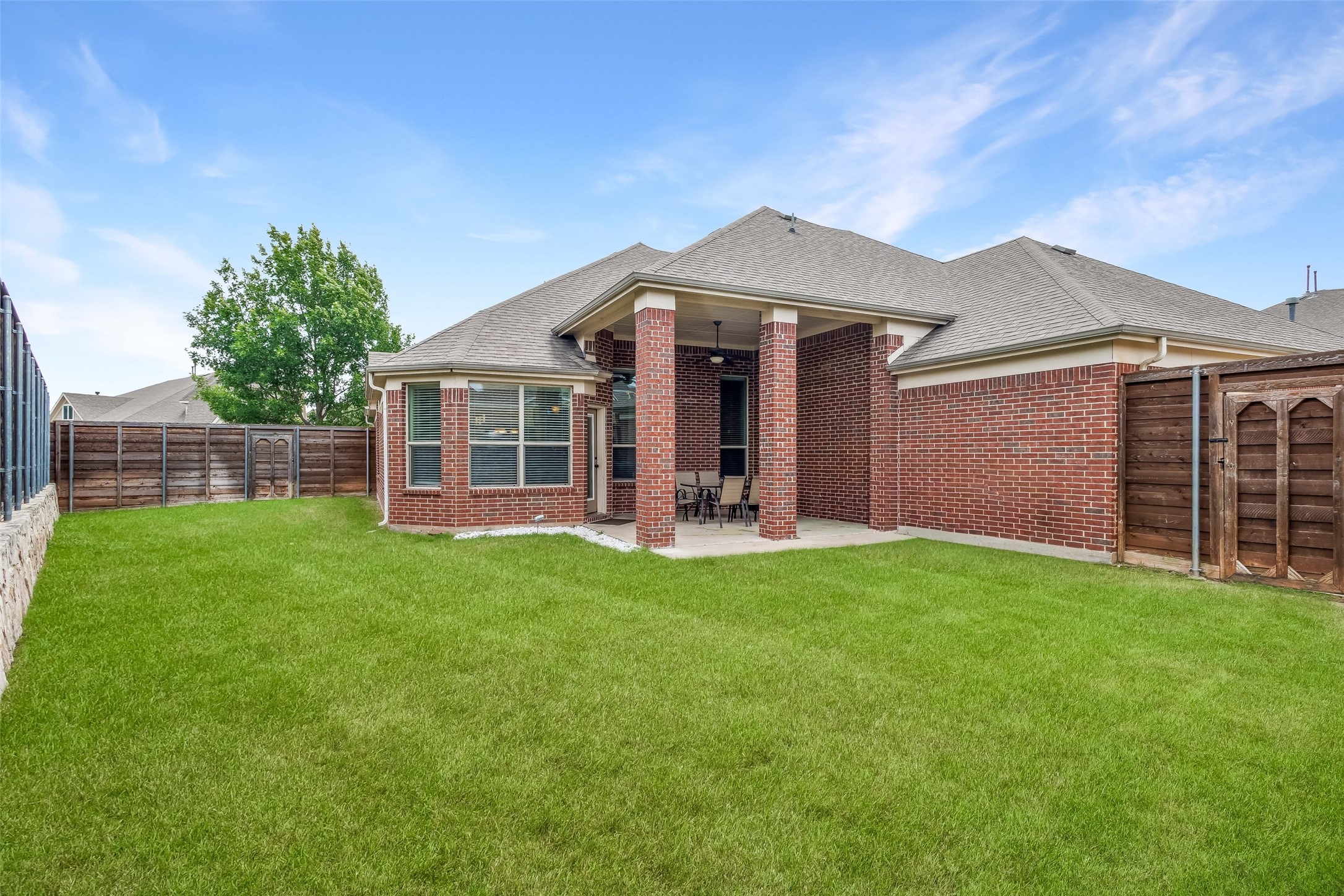 3001 Knightsbridge Lane Garland TX 75043