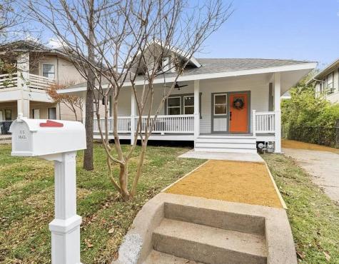 813 Elsbeth Street Dallas TX 75208