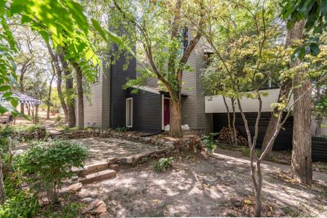 914 Easton Place Dallas TX 75218
