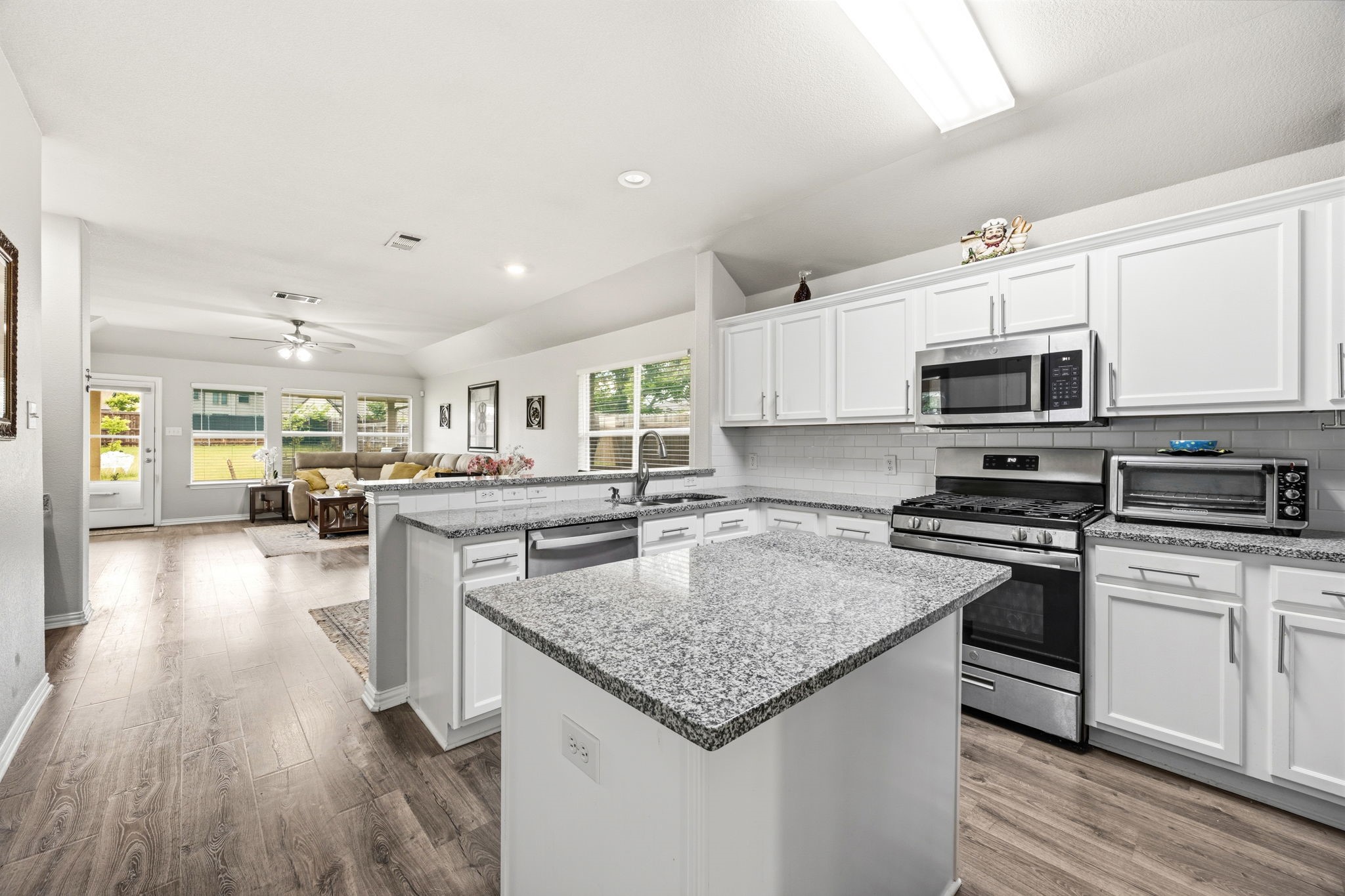 906 Horizon Ridge Circle Little Elm TX 75068