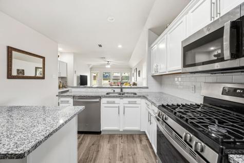906 Horizon Ridge Circle Little Elm TX 75068