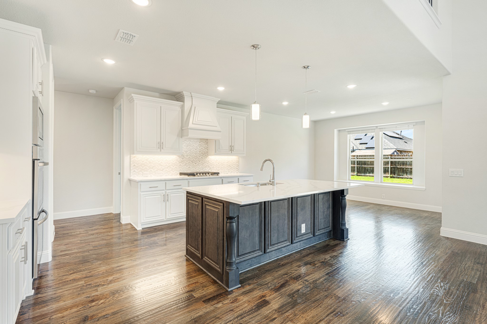 1105 Cardinal Drive Midlothian TX 76065