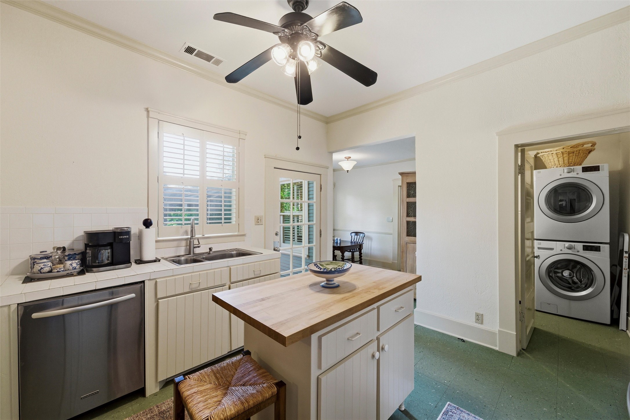 311 E Marvin Avenue Waxahachie TX 75165