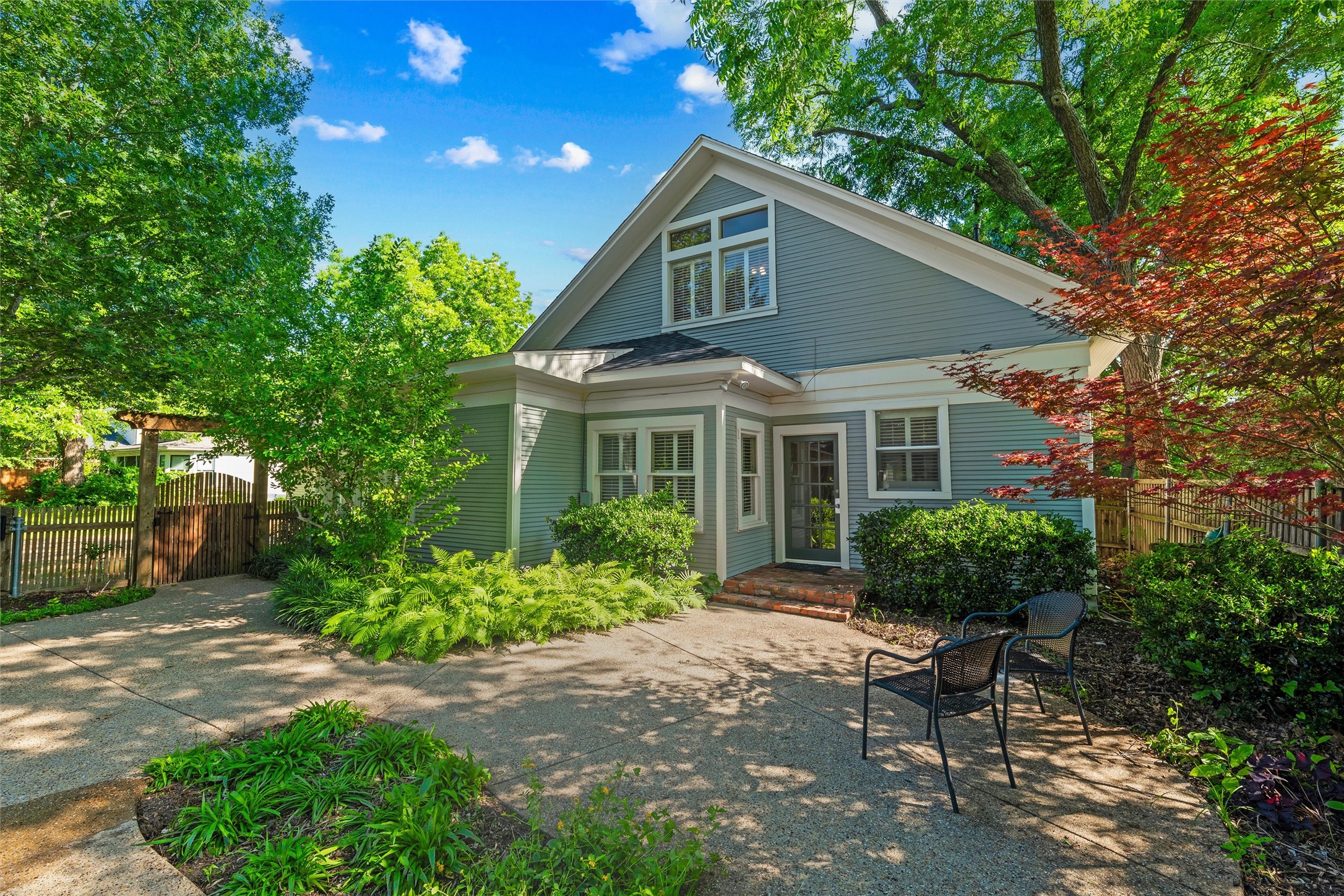 311 E Marvin Avenue Waxahachie TX 75165