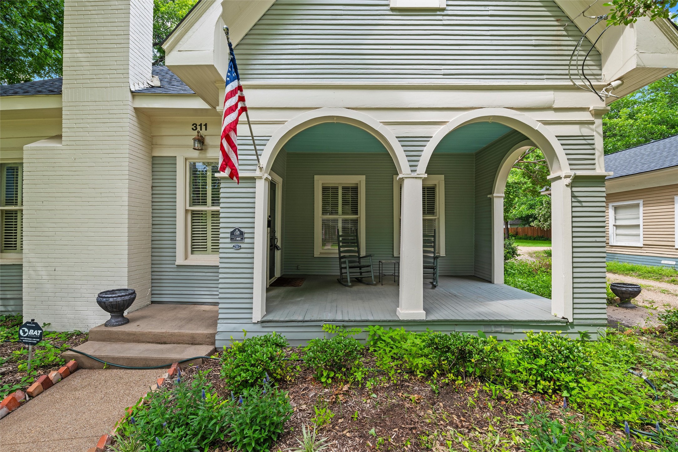 311 E Marvin Avenue Waxahachie TX 75165