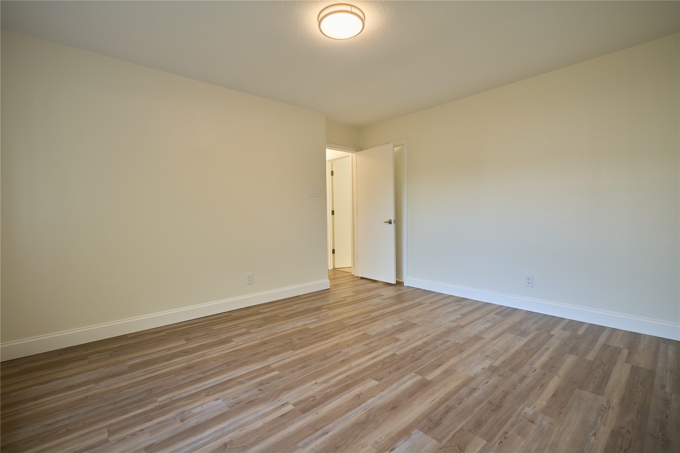 7609 Clairmont Avenue Rowlett TX 75089