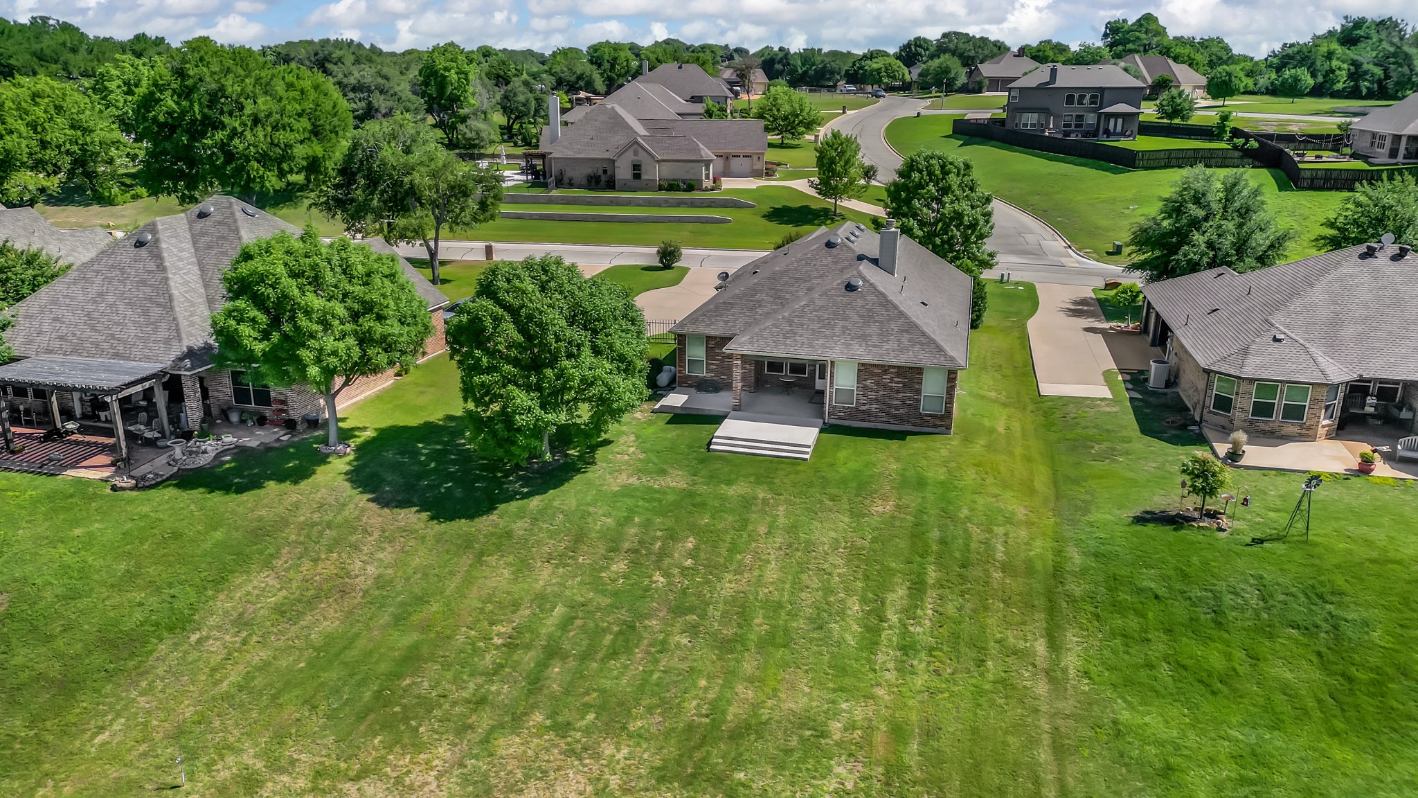 2033 Mason Pond Drive Weatherford TX 76085