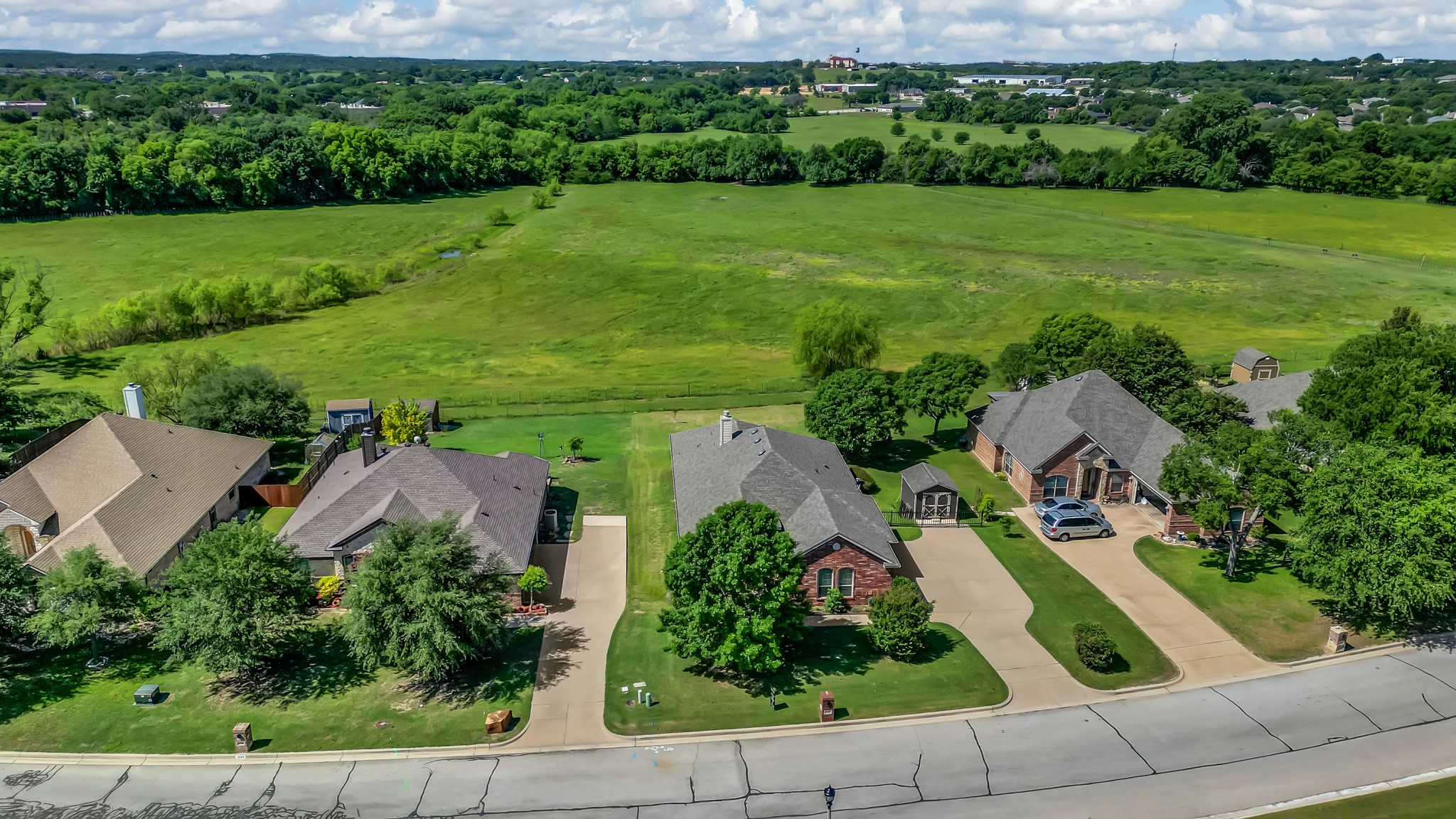 2033 Mason Pond Drive Weatherford TX 76085