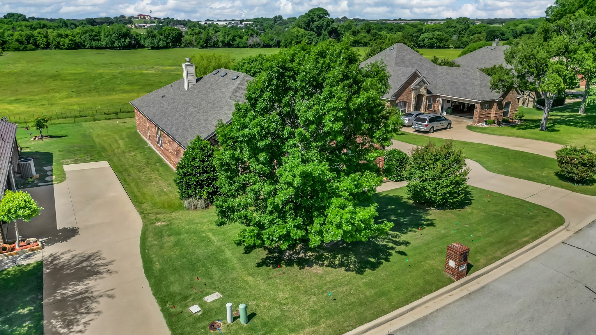 2033 Mason Pond Drive Weatherford TX 76085