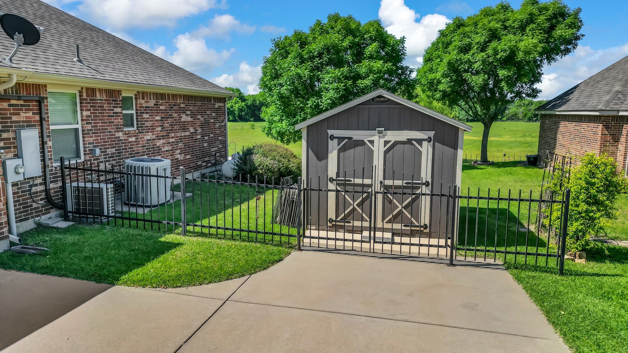 2033 Mason Pond Drive Weatherford TX 76085
