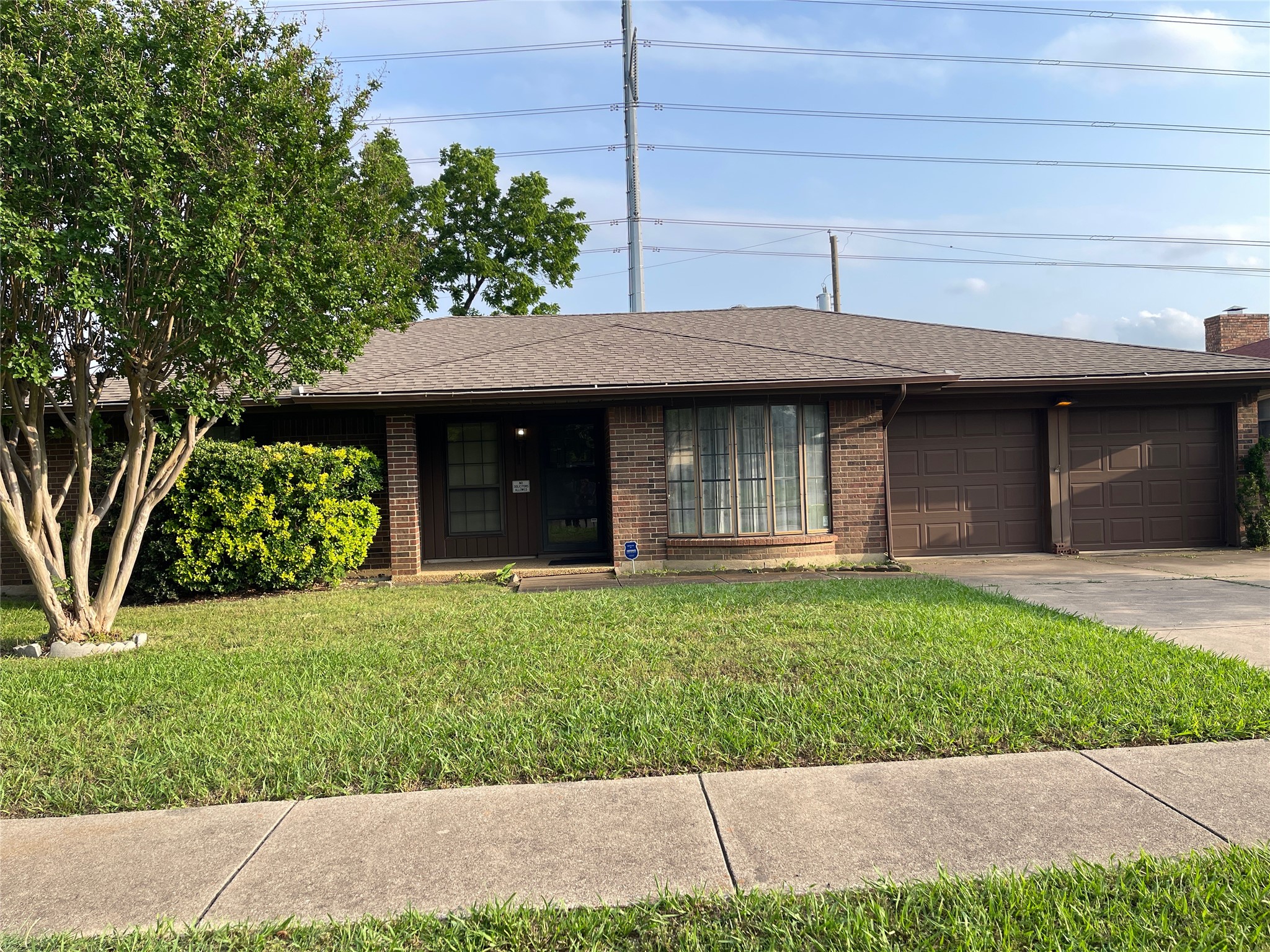 1914 River Bend Road Arlington TX 76014