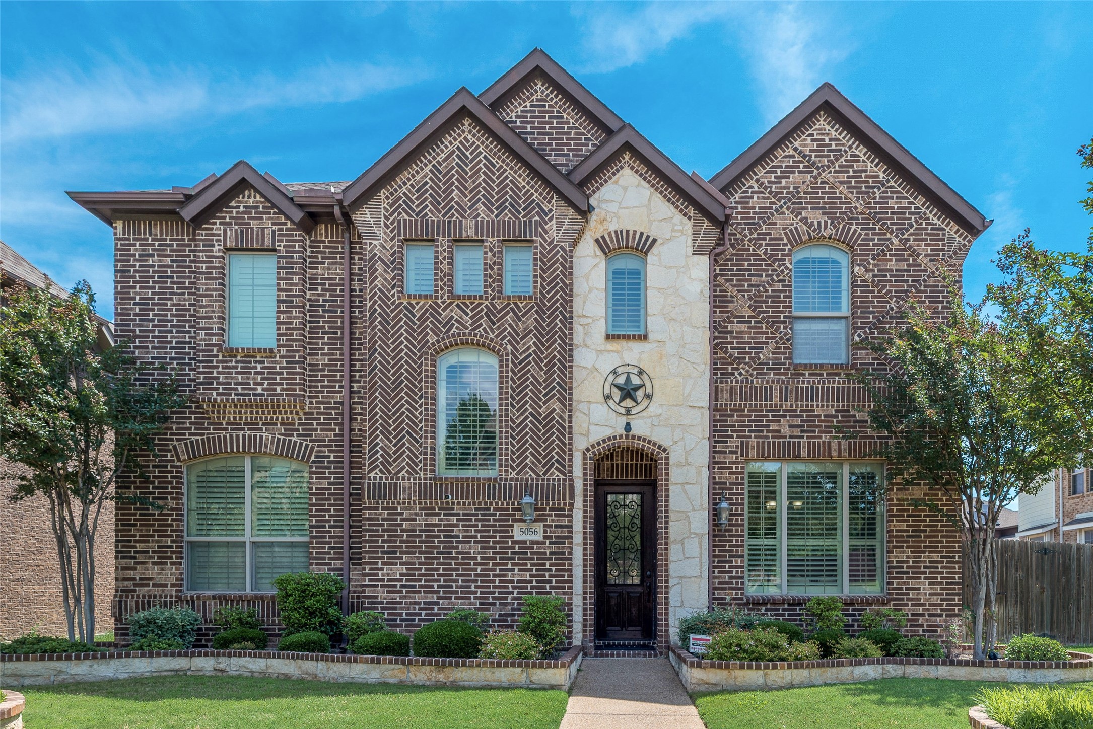 5056 Empire Way Irving TX 75038