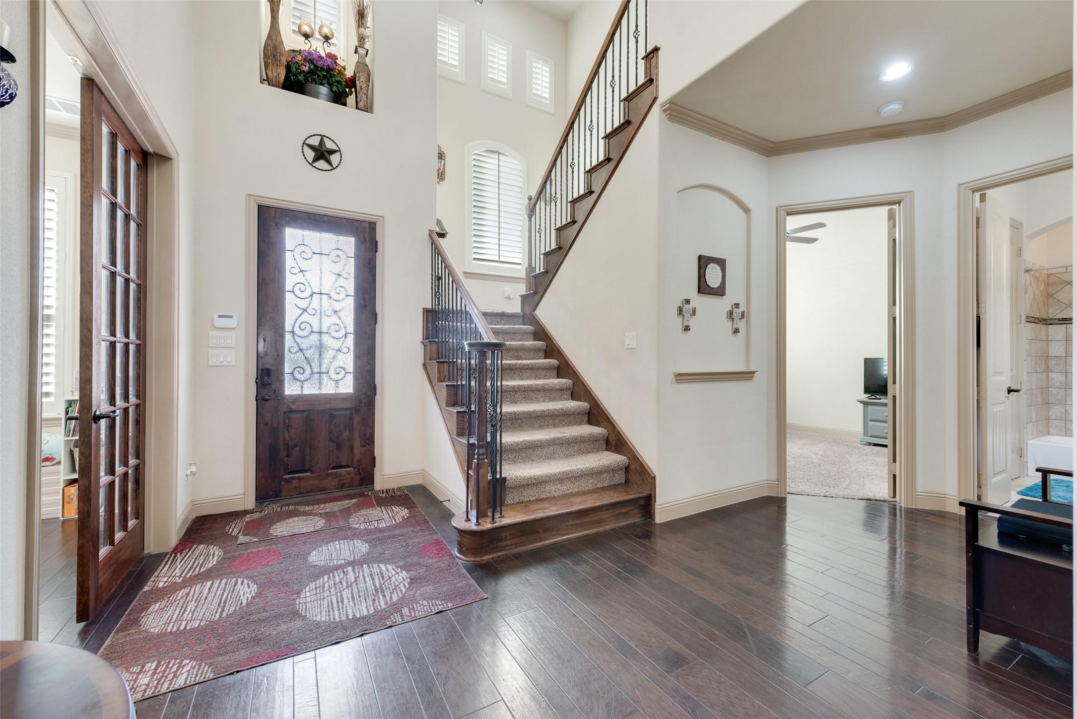 5056 Empire Way Irving TX 75038
