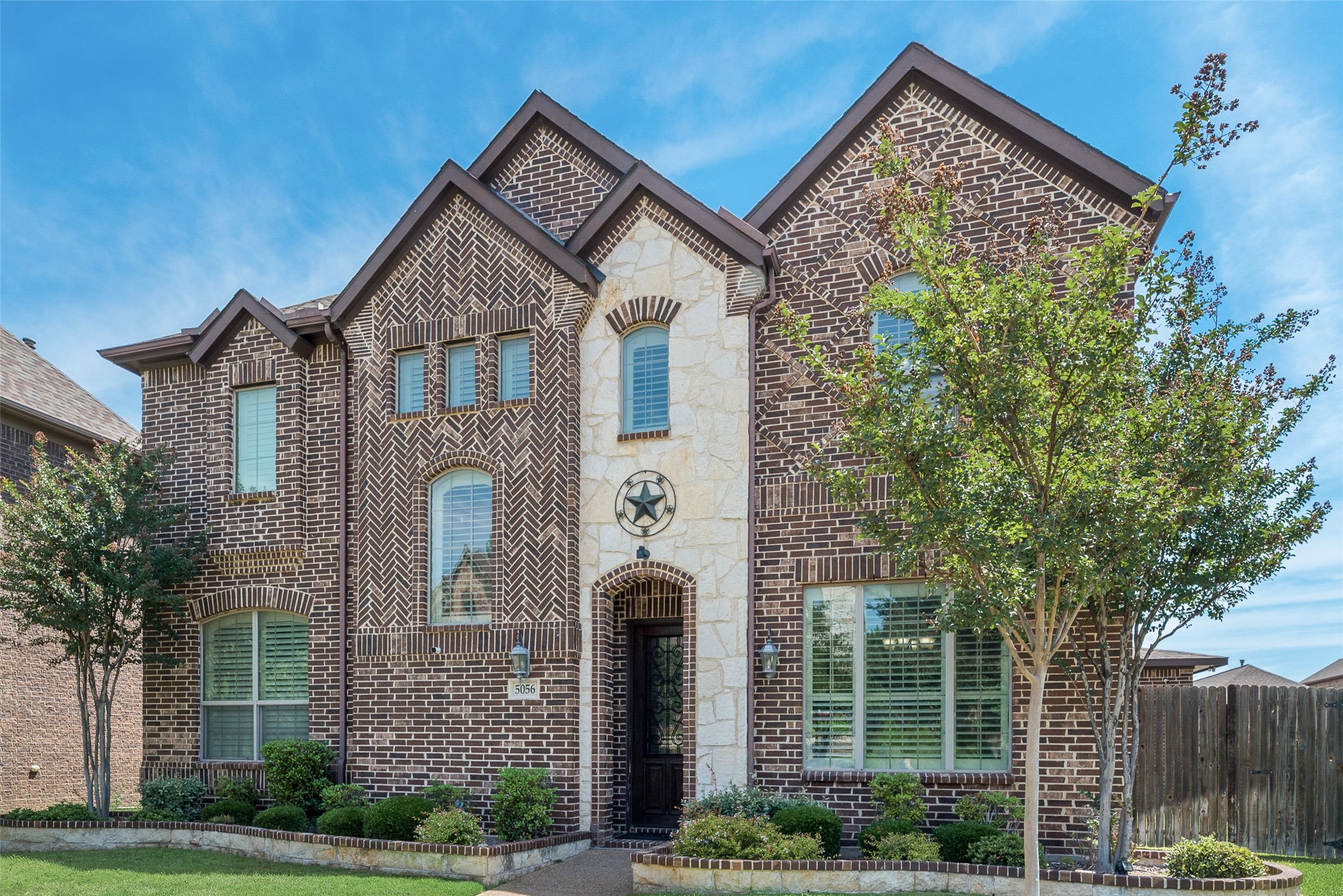 5056 Empire Way Irving TX 75038